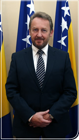Bakir Izetbegović